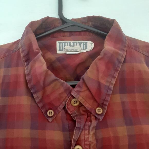 Duluth Trading Co Button Up Shirt Mens 2XL Short Sleeve Red Plaid Outdoor Camp - Picture 4 of 9
